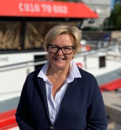 Generalsekretær Rikke Lind gir honnør til båtfolket, for å ha unngått mange av de aller alvorligste ulykkene. – Det er meget tilfredsstillende og sier også noe om gode holdninger, sier Lind. Foto: Redningsselskapet