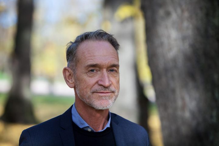 - Det sier seg selv at å skulle håndtere en legestreik midt oppe i en pandemi med stigende smittetall, det er tøft. Vi er lettet over at dette nå er over,  sier direktør for arbeidsliv i KS, Tor Arne Gangsø. (Foto: Johnny Syversen)