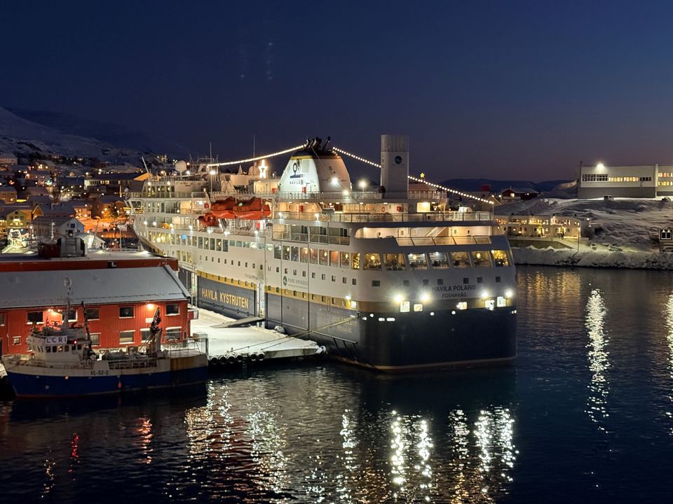 Havila Polaris i Honningsvåg