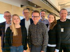 Samarbeider om å finne mentorer i verdensklasse: F.v. Bård Stranheim, Innovasjon Norge, Iselin H. Wood, The Life Science Cluster, Bjørn Klem, Oslo Cancer Cluster Incubator, Bjarte Reve, Nansen Neuroscience Network, Shane West, Aleap, Kathrine Myhre, Norway Health Tech og Morten Egeberg, UIO Life Science. Sharelab og Norwegian Smart Care Cluster var ikke stede da bildet ble tatt.
