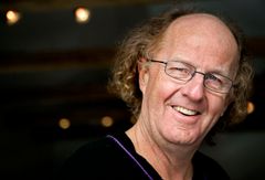 Vinner av Prøysens ærespris: Jørn Simen Øverli. Foto Erik Thallaug