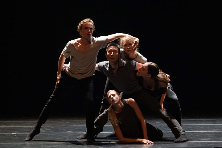 Elleve nye danseverker står på programmet når Nasjonalballetten RAW viser egne koreografier i Operaen 20. og 21. januar. Foto: Victoria Francisca Amundsen