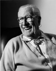 Carl Barks levde nesten hele det forrige århundre, fra 27 mars 1901 til 25 august 2000. Hans historier fra Andeby er så gode at de med rette kalles klassikere.Copyright: Egmont.