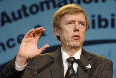 Hubertus von Gruenberg har vært styreleder i ABB fra 2007 til 2015.