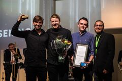 Brødboksen.no - Årets veiviser. F.v.: Arnulf Refsnes, Mats Nordeidet, Sebastian Jennings Almnes, Steffen Westbye