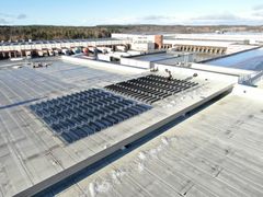 Over Easy Solar installallasjon på flatt tak