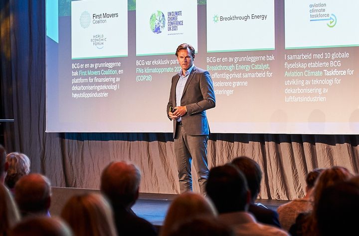 Gustav Gotteberg, seniorpartner i BCG, mener bærekraft, digitalisering og lønnsomhet ofte kan være tre sider av samme sak. Foto: Guro Beitohaugen, BCG