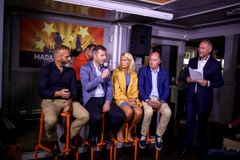 Fra høyre: Morten Stordalen, Stortingsrepresentant (FrP), Hedda Foss Five, Ordfører Skien kommune (Ap),
Frode Hvattum, Strategidirektør, Ruter
, Bjørnar Johnsen, Utviklingsleder og partner, Oslo House