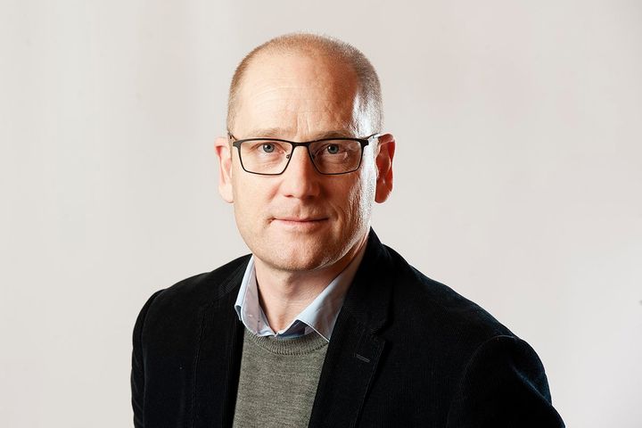 Steffen Handal leder lønnsforhandlingene for Unio i kommunene. Forhandlingene med arbeidsgiverne i KS er i gang.