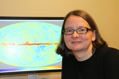 Astrofysiker Ingunn Kathrine Wehus er strålende fornøyd med å ha fått det høythengde ERC Grant til jakten på urgravitasjonsbølgene. Foto: Gunhild Haugnes/UiO