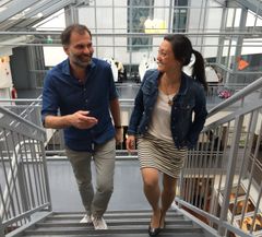 Faglig leder i Sonans utdanning, Michael Brekke og Strategi- og markedsdirektør i Sonans gruppen, Marit Aamold Sundby. Foto: Anne-Christine Nordstrøm