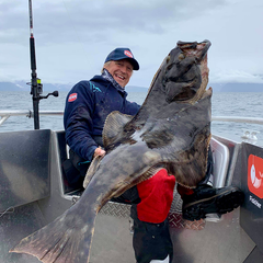 Asgeir Alvestad er en av gründerne bak suksessen Fiskher som nå endrer navn og presenterer verdensnyheter.