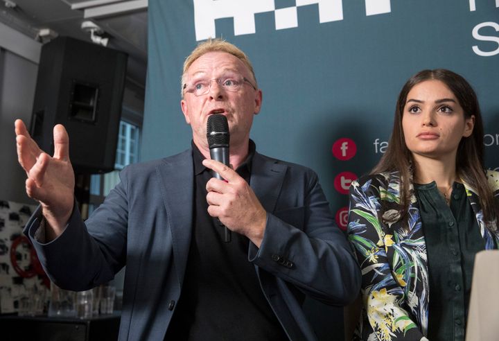 Per Sandberg og Bahareh Letnes i Arendal i går. Foto: NTB Scanpix