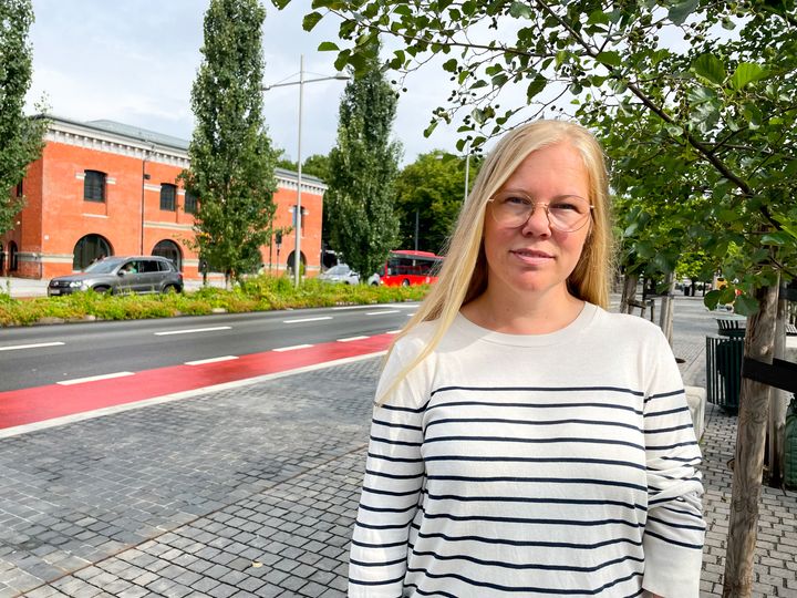 UNGDOMSDRIKKING ER ET FORELDREANSVAR: Foreldre må være tettere på ungdommen sin og ha klare regler for alkohol, mener fungerende generalsekretær i Av-og-til, Katrine Gaustad Pettersen.