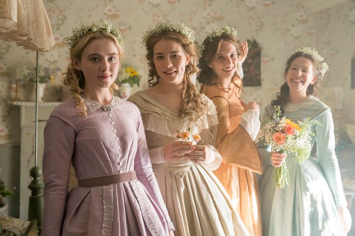 Den amerikanske borgerkrigen er bakteppet i "Little Women", som følger livene til de fire søstrene March (fv) Amy (Kathryn Newton), Meg (Willa Fitzgerald), Jo (Maya Hawke) og Beth (Annes Elwy). Se dem på NRK1 og NRK TV fra 2. juledag. Foto: Lionsgate International Television