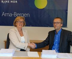 - Vi ser frem til å samarbeide med Skanska om dette prosjektet, sa utbyggingsdirektør Helga Nes i Bane NOR. Prosjektleder i Skanska, Mons Egil Lien, kvitterte på sin side med å takke for tilliten.