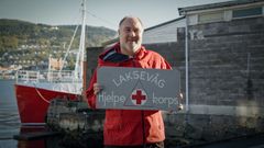 Alexander Mackenzie (45) kom inn i Laksevåg Røde Kors Hjelpekorps for et års tid siden. Han har engasjert seg stort og ble allerede i februar 2021 valgt som administrativ leder.