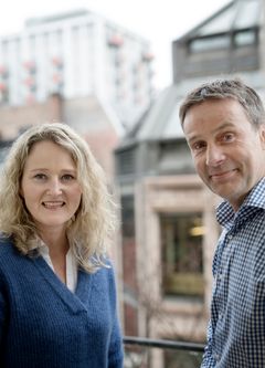 Hege Oustad, daglig leder i Tripletex AS og Per Christian Goller, daglig leder i Aprila Bank AS