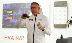 Roald Bahr, professor i idrettsmedisin og leder for Senter for idrettsskadeforskning, under et frokostseminar på Ullevaal Stadion torsdag 15. november i forbindelse med relansering av skadefri. Foto: Geir Owe Fredheim