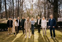 Fra venstre: Andreas Ziener, Marita Viken, Einar Löve, Kai Holmberg – (alle Unfold) Thomas Høgebøl (NoA), Hanne Bismo Mustad (NoA), Hampus Borgos, Jeanett Wilberg Schibbye, Egil Stene-Johansen –(alle Unfold). Foto: Julie Hrncirova
