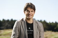 Det er duket for den siste artistdagen i årets utgave av «Hver gang vi møtes» med det som er Lars Bremnes sin dag. Foto: Espen Solli, TV 2