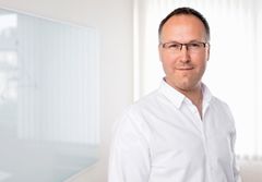 Rolv Mohn er organisasjonspsykolog og daglig leder i Moment organisasjon og ledelse.