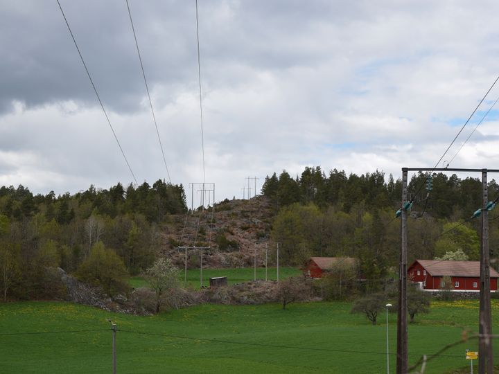 Agder Energi Netts kraftledninger ved Dalen-krysset i Arendal.