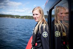 Caroline Balchen Habbestad er frivillig båtfører på RS «Uni Oslofjord».