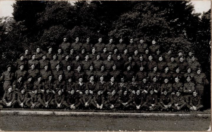 Norske Commandos i Eastbourne like før avreise til Frankrike, Belgia og Nederland i 1944. (Bilde utlånt av Commando soldat K. Gudmundseths etterkommere).