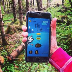 KUL TUR: Med denne nye appen fra Den Norske Turistforening blir det enda kulere å ha med barna på tur! Foto: DNT