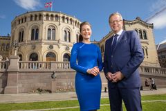 Siri Kleiven Strøm og Arill Riise. Foto: Espen Solli, TV 2