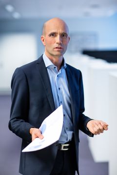 Historisk stopp i patentsøknader, forteller avd.dir. Bernt Boldvik (foto: T. Isaksen)