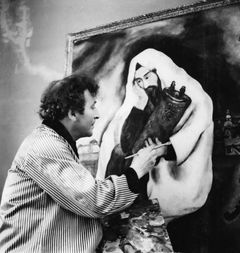 Chagall med Ensomhet (opprinnelig: Hvit ku), 1933, © Archives Marc et Ida Chagall, Paris
