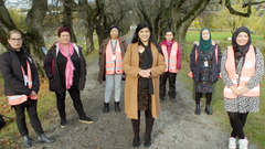 Bydelsmødrene er 130 frivillige kvinner, som til sammen snakker over 40 språk, og er organisert i Oslos østlige bydeler. (Foto: Marius Sørhus)