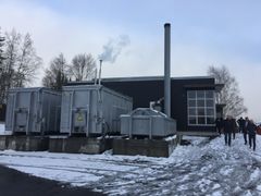 ZEN-partnere og forskere har besøkt energianlegget til campusen på pilotprosjektet Evenstad. Foto: Jiri Havran