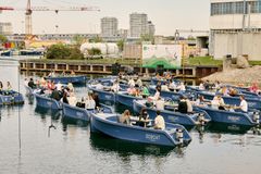 Nytt konsept: Københavns kanaler blir kulturarena. Foto: Rezet Sneaker Store