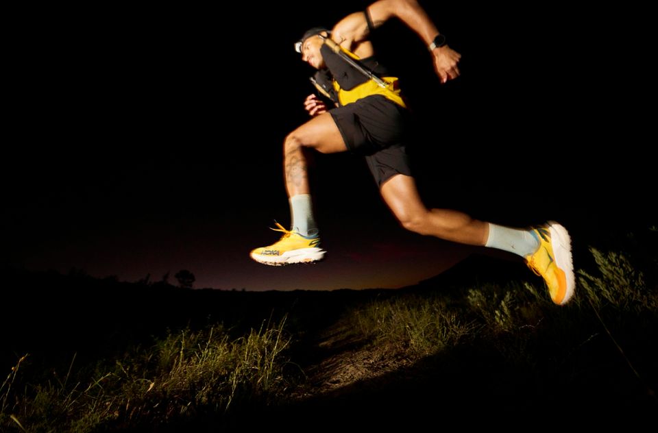 20241113_HOKA_STILLS_SUN_RISE_HILL_9369 (Large)