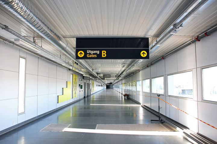 Avinor will install moving walkway here. (Photo: Avinor)