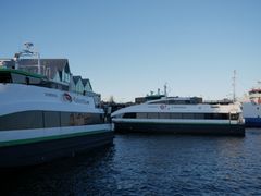 Rogaland fylkeskommune får nærmere 33 millioner kroner i Enovastøtte og kan etablere utslippsfrie hurtigbåter og ladeinfrastruktur for elbusser. (Foto: Kolumbus AS)