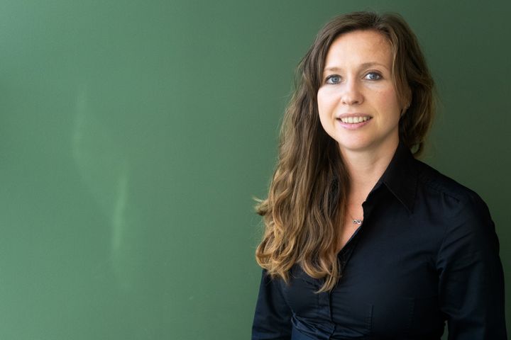 HR-direktør Victoria Bodak kan konstatere at Rambøll Norge nå har en kvinneandel på drøyt 40 prosent.  Foto: Melisa Fajkovic.