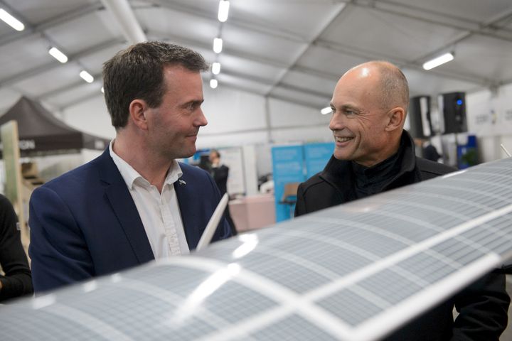 ZERO-leder Marius Holm og Solar Impulse-pilot Bertrand Piccard møttes under Zerokonferansen i 2015.