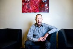 TOTALITÆRT. – Det mange toppledere driver med i dag, er helt på kanten av lovverket. Det har klare fellestrekk med hvordan totalitære ideologier kontrollerte folks arbeid og tanker, sier Jan Olav Brekke, forbundsleder i Lederne. Foto: Lederne.