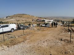 Landbrukseiendommer blir ødelagt i Altwaneh-området i Hebron. Foto: Naser Nawajaa