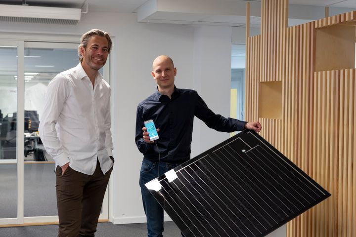 Otovo og Tibber skal samarbeide om solenergi og strømstyring. Fra venstre: Andreas Thorsheim i Otovo og Edgeir Aksnes i Tibber.