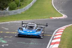 Volkswagen ID.R med ny elektrisk rekord på Nürburgring