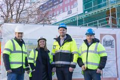 Nils Magne Vikan (Innkjøpsleder ECDE), Lisa Johansen (Prosjektleder ECDE), Roy Sandgrind (Prosjektleder i Consto), Jon Vindal (Utviklingssjef bærekraftige bygg Consto)