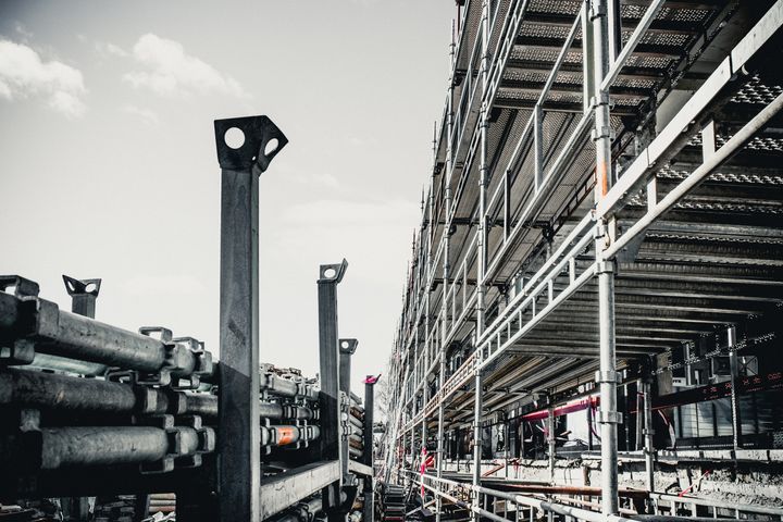 Byggebransjen står for betydelige utslipp og gjenbruksgraden i næringen er lav. Bransjen er avhengig av sterkere økonomiske incentiver for å øke sirkulærøkonomien i bransjen, tror Tore Methlie Hagen i COWI. Foto: Ragnhild Heggem Fagerheim