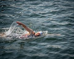 Vetle Thorn swim familiarisation. Foto: Mikal Iden/Norges Triatlonforbund (fritt bruk)