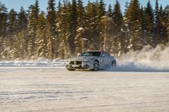 Den kommende Mercedes-AMG SL på siste vintertesting i Sverige