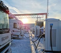 ABB leverer ladeinfrastruktur for elektriske lastebiler til ASKOs hovedlager i Vestby.